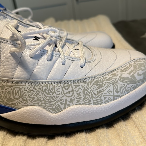 Micheal Jordan XII G
Golf Shoes. Blue, white and black size 11.5 - Picture 6 of 8